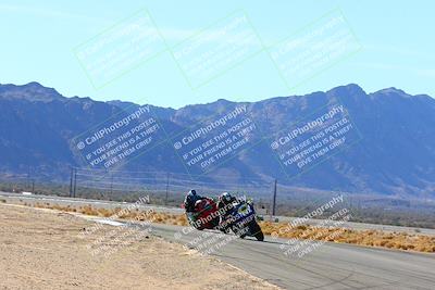 media/Jan-09-2022-SoCal Trackdays (Sun) [[2b1fec8404]]/Turn 8 (1045am)/